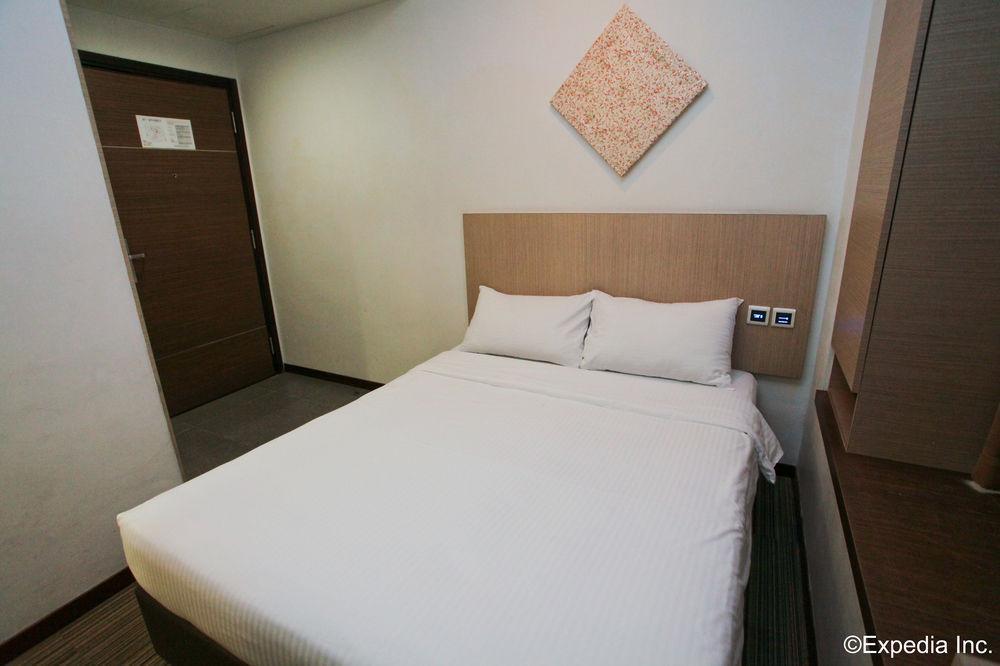 Aqueen Hotel Balestier Singapur Dış mekan fotoğraf